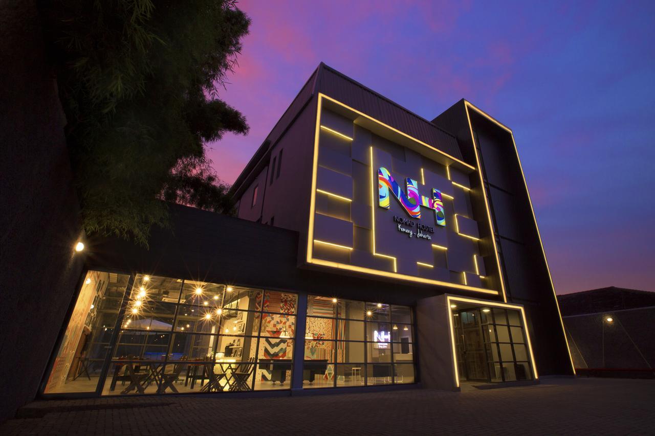 Nomad Hostel Kemang Джакарта Экстерьер фото